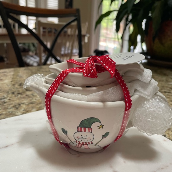 Rae Dunn Holiday Rae Dunn Snowman Teacup Measuring Cups Poshmark